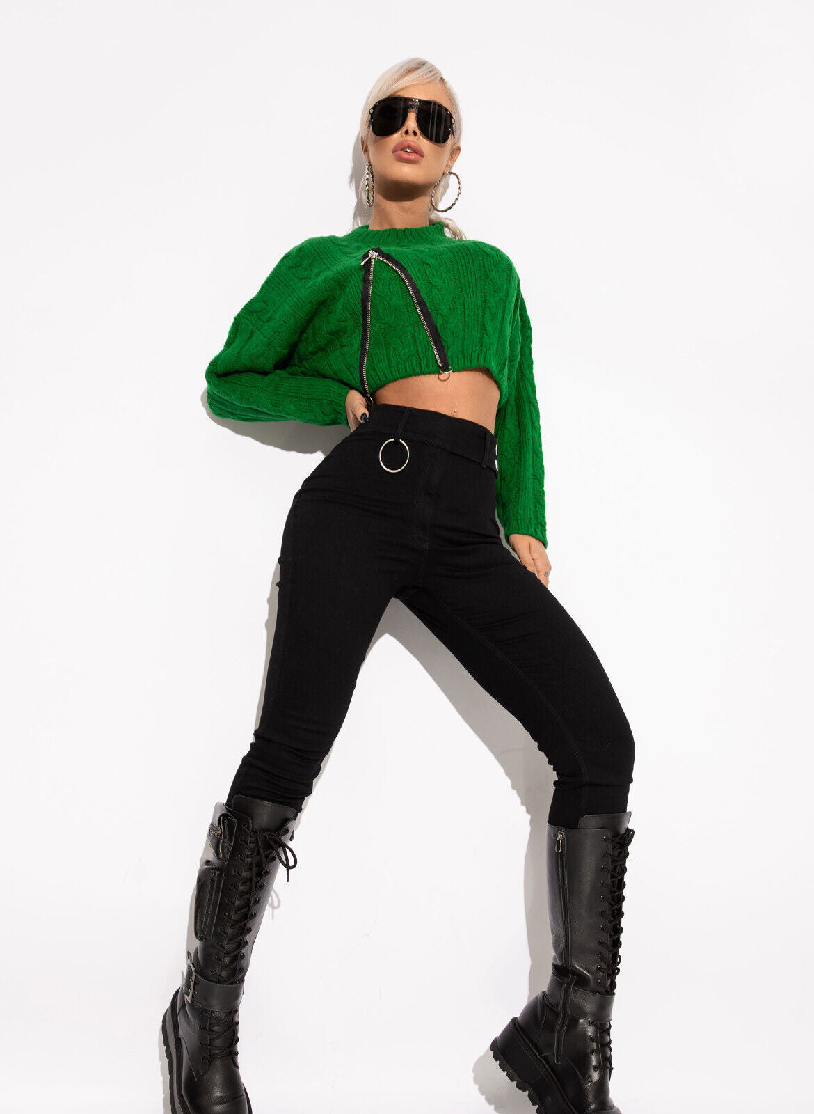Hell schwarze Damen-High-Waist Skinny Jeans von Mexton, enge Röhrenjeans für Damen in XS und S Größe