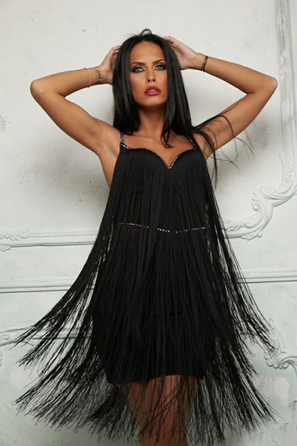 Mexton Damen Trägerkleid mit Fransen, geeignet für Partys und Strand, in XS bis M, leicht schwingender Schnitt