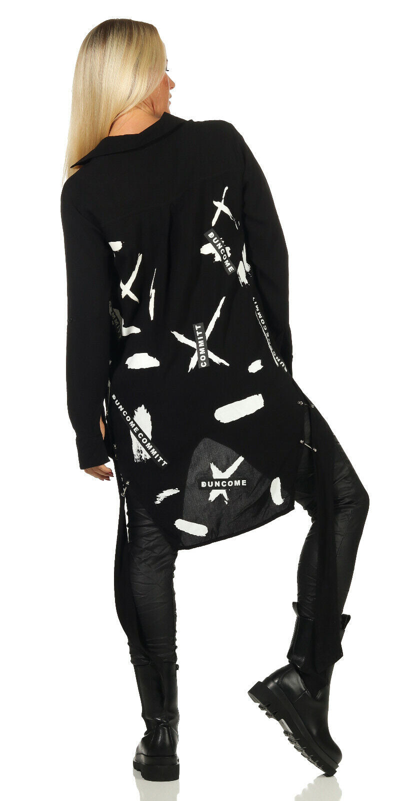 Lange Damen Bluse im Oversize-Stil mit Biker-Print, Vokuhila-Schnitt, langärmlig, in S, M oder L, modisches Hemd in Schwarz.