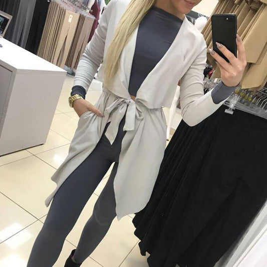 Weicher Damen-Cardigan und Wasserfall-Strickjacke aus Wildleder, lang, mit Reißverschluss und stilvollem Zipfel-Design.