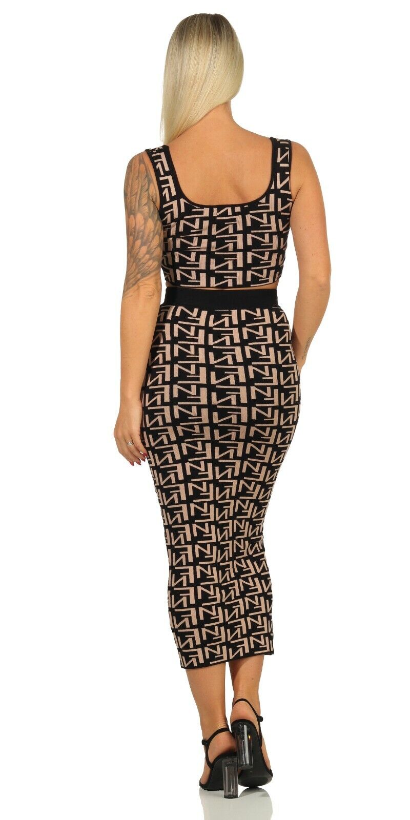 Damen 2-Teiler Strick-Set mit bauchfreiem Top und High-Waist Midirock aus Strick, in gedeckten Farben, modisch kombiniert