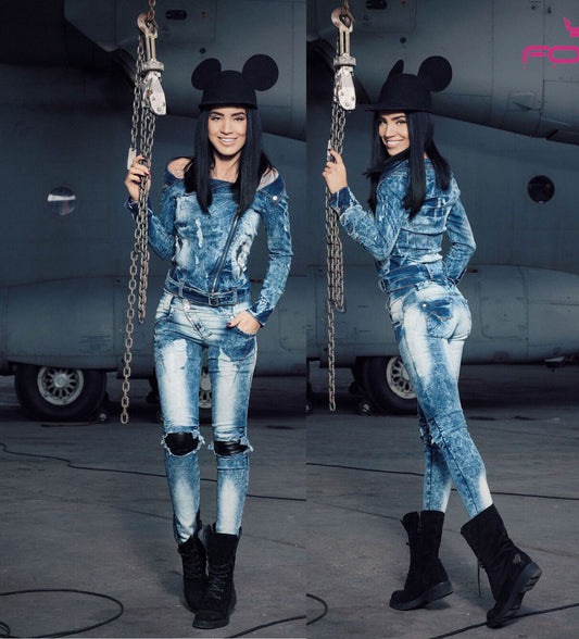 Damen-Jeans-Set von Foggi, beinhaltet schulterfreie Jeansjacke und enge Hüftjeans in Blau, Größe S, für einen modernen Look