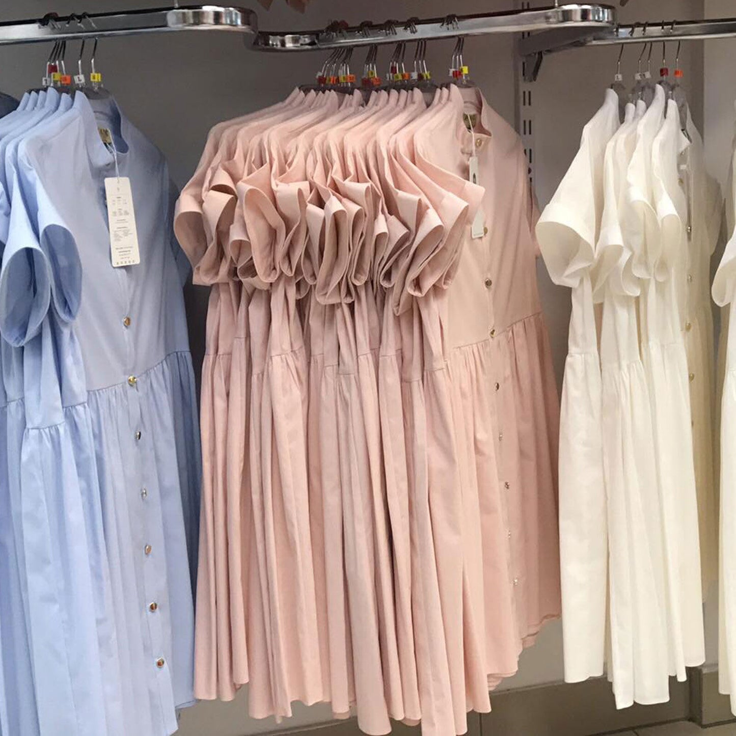 LA Damen Minikleid und Tunika von La Manuel, langes Hemdblusenkleid für den Strand, leicht und sommerlich, in hellen Farben.