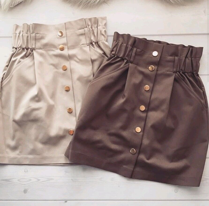 Weißer Damen-Minirock von La Manuel, High-Waist Bleistiftrock mit Knöpfen und Paperbag-Design, für Partys, Größe XS-M.