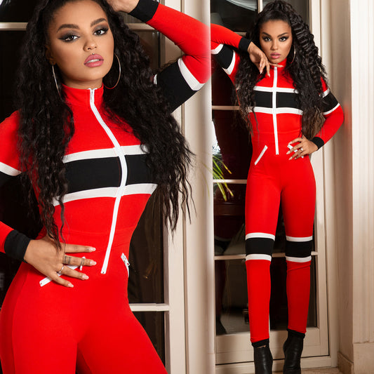 Mexton Damen Jumpsuit in leuchtendem Orange, Overall mit bequemem Schnitt und moderner Passform, auf einem Model präsentiert.