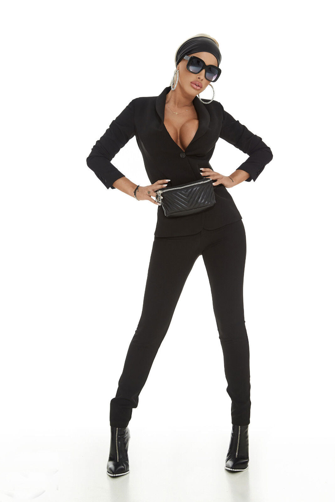 Mexton Damen 2-Teiler Blazer und Röhrenhose, Business Stoffhose in S-M, elegante Damenhosenanzug mit passendem Blazer