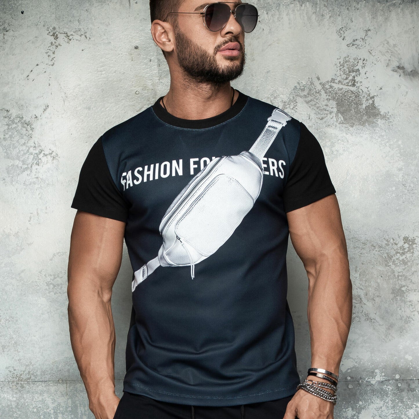 Mexton Men Herren T-Shirt mit Taschen-Print, bequemes Baumwollshirt in neutralem Design, seitliche Taschen sichtbar
