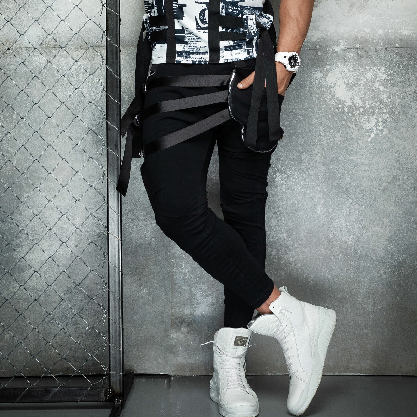 Herren Jogginghose von mexton men, Boyfriend Style, Baggy Fit, Trainingshose, Biker Design, in S-XL