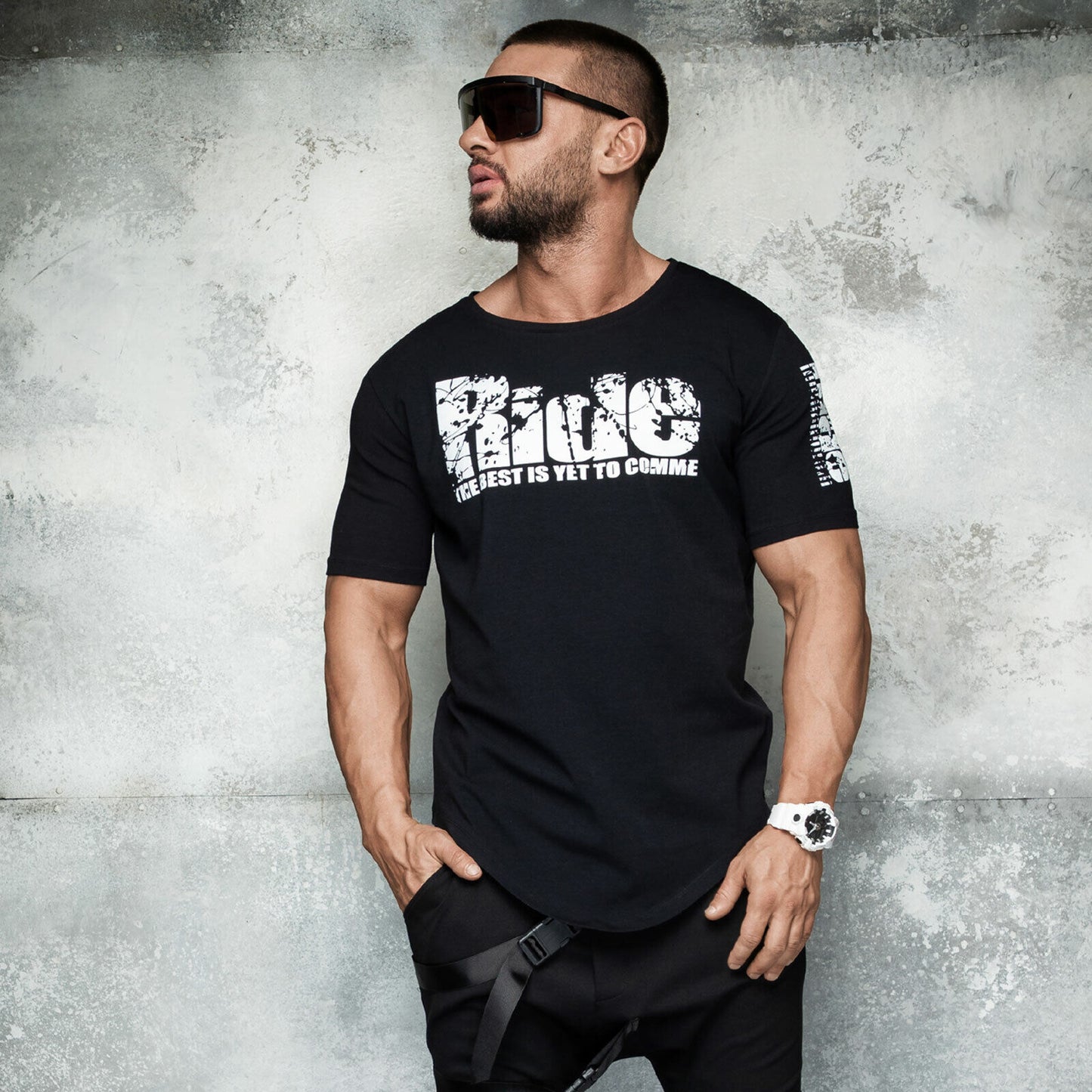 Mexton Men Oversize T-Shirt mit asymmetrischem Print, langes Herren-Longshirt aus weichem Stoff, lässiges Design