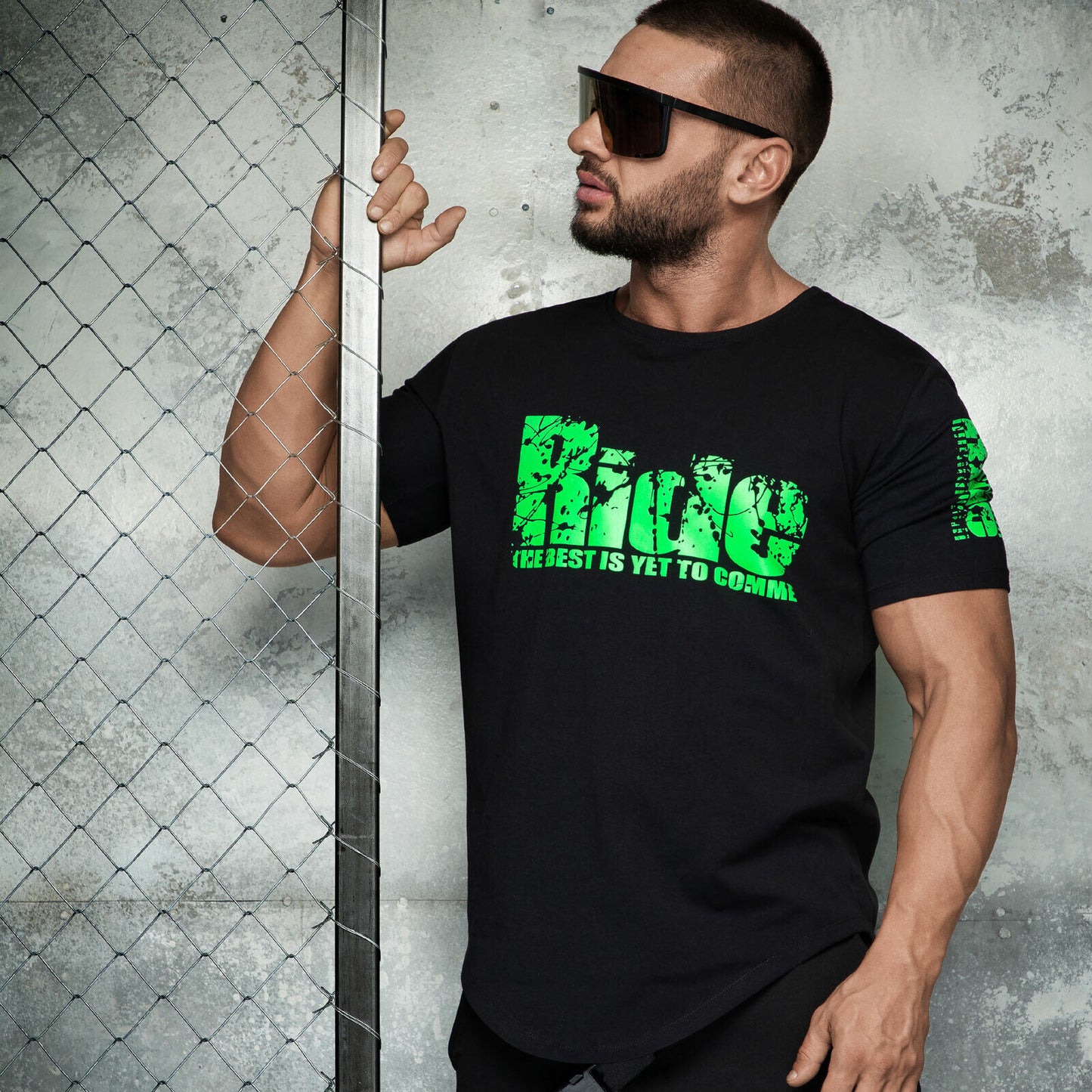 Mexton Men Oversize Longshirt mit asymmetrischem Print, lange Herren T-Shirt aus weichem Stoff, modisches Longtee-Design