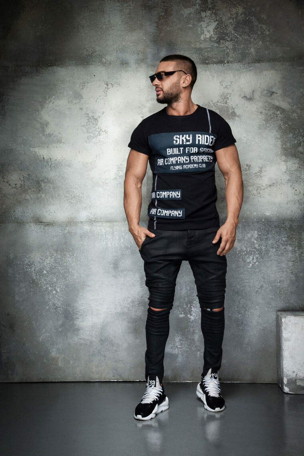 Mexton Men Herren Slim-Fit T-Shirt mit gesticktem Print, Kurzarm, Longshirt, in S bis XL, modisches Basic für Männer