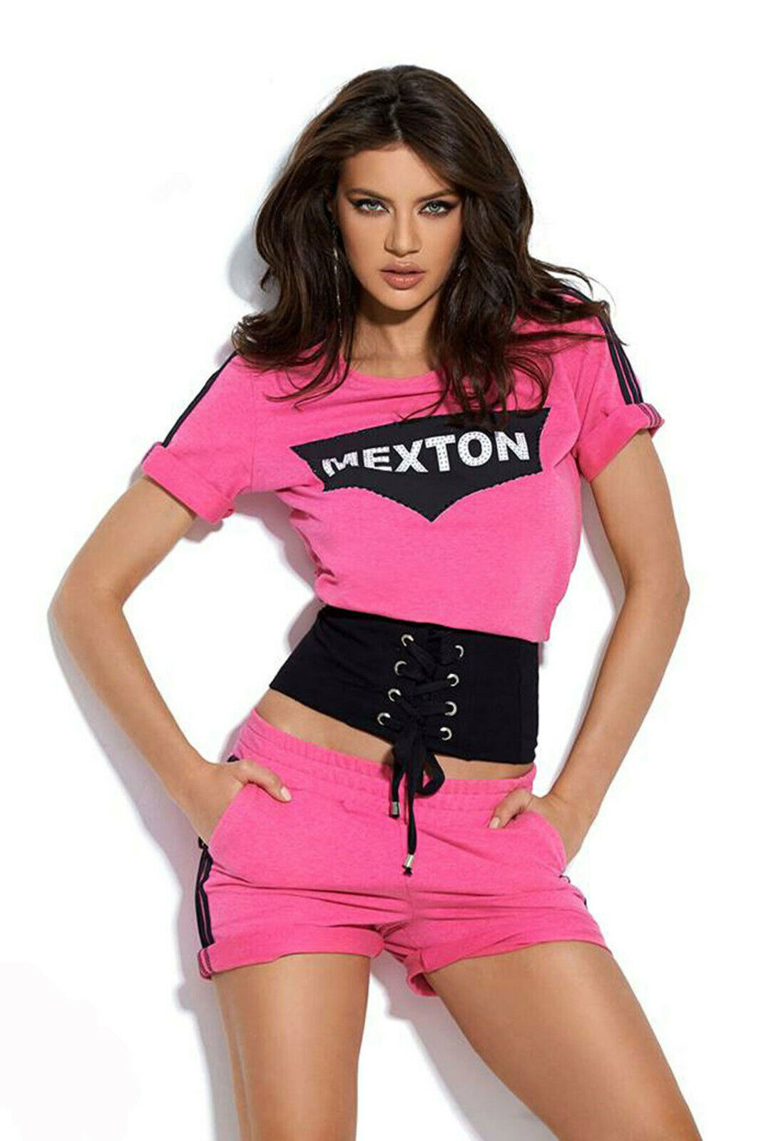 Mexton Damen 2-Teiler: weißer Cropped Top Pullover und High-Waist Hotpants, XS-M, modisches Set für Damen.